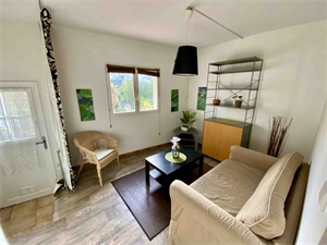 appartement à la location -   13320  BOUC-BEL-AIR, surface 29 m2 location appartement - APR694862